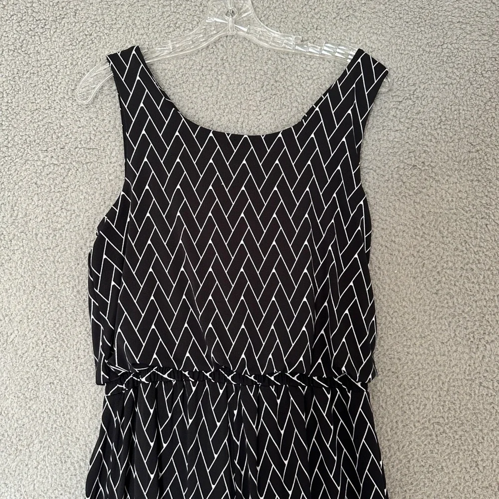 Soho Jumpsuit Womens Size Medium Black White Casual Basic‎ Y2K Liquid Knit